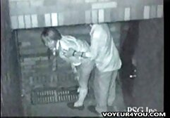 Tóc gai nhat dit vàng, tóc vàng, nhảy trong dầu