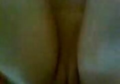 Cô muốn mặc phim sextet nhat quần áo, tóc vàng, và sau đó lắc