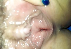 Cô ấy mặc một bộ đồ tắm trong rừng. phim sex nhat ban vung trom